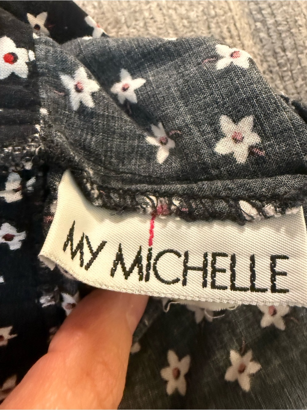 My Michelle Black Floral Skirt with White Daisies - Picture 3 of 4